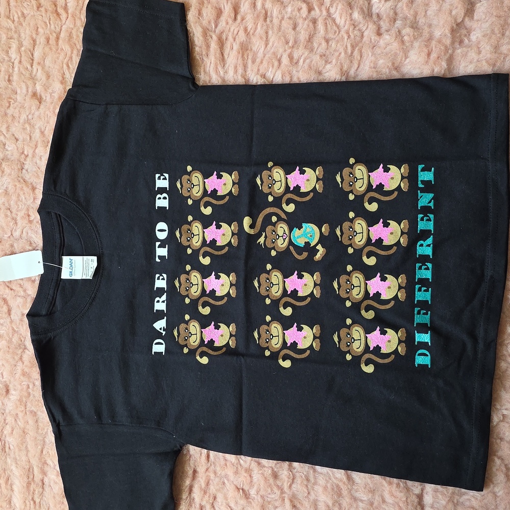 GILDAN GIRL'S SHORT SLEEVES T~SHIRT